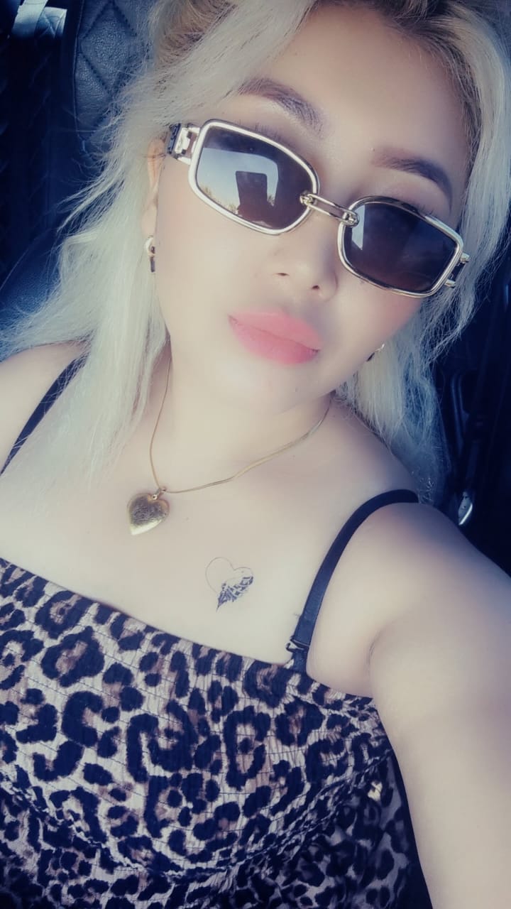 Hoş Bakışlı Escort Güzeli Nermin